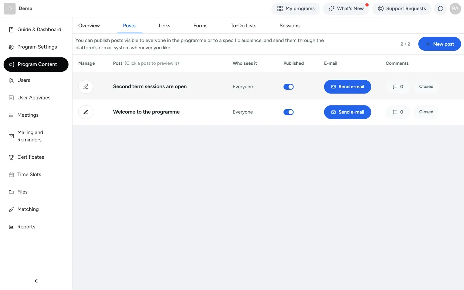 Creating a post with audience, publish status, and email option