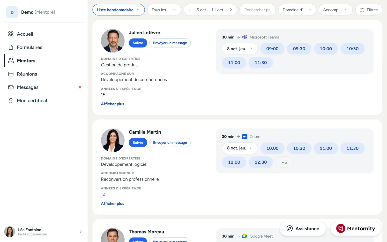 Un mentoré parcourt la liste des mentors disponibles, avec leurs profils et leurs spécialités